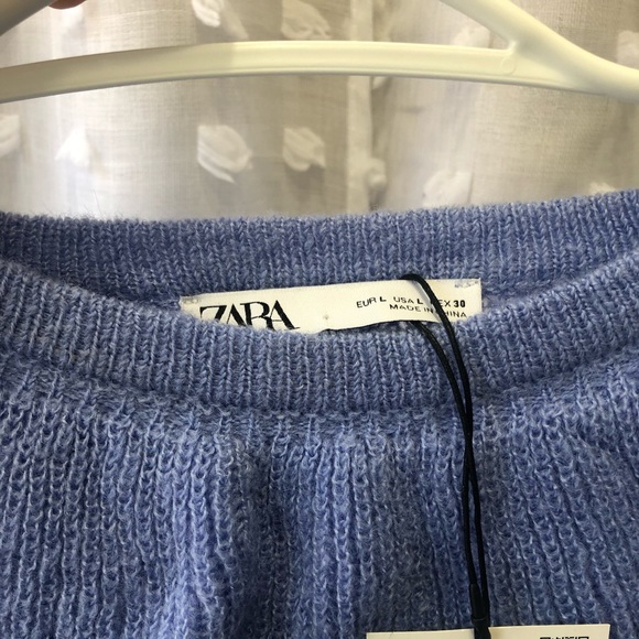 Zara Cropped over sized sweater - Picture 3 of 3